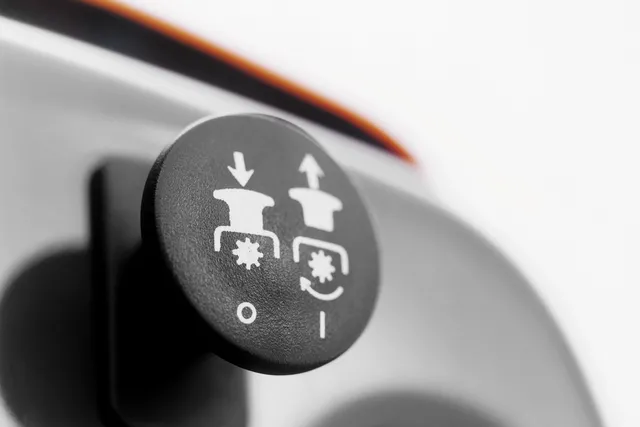 Husqvarna Ride on Mower TS142TXD